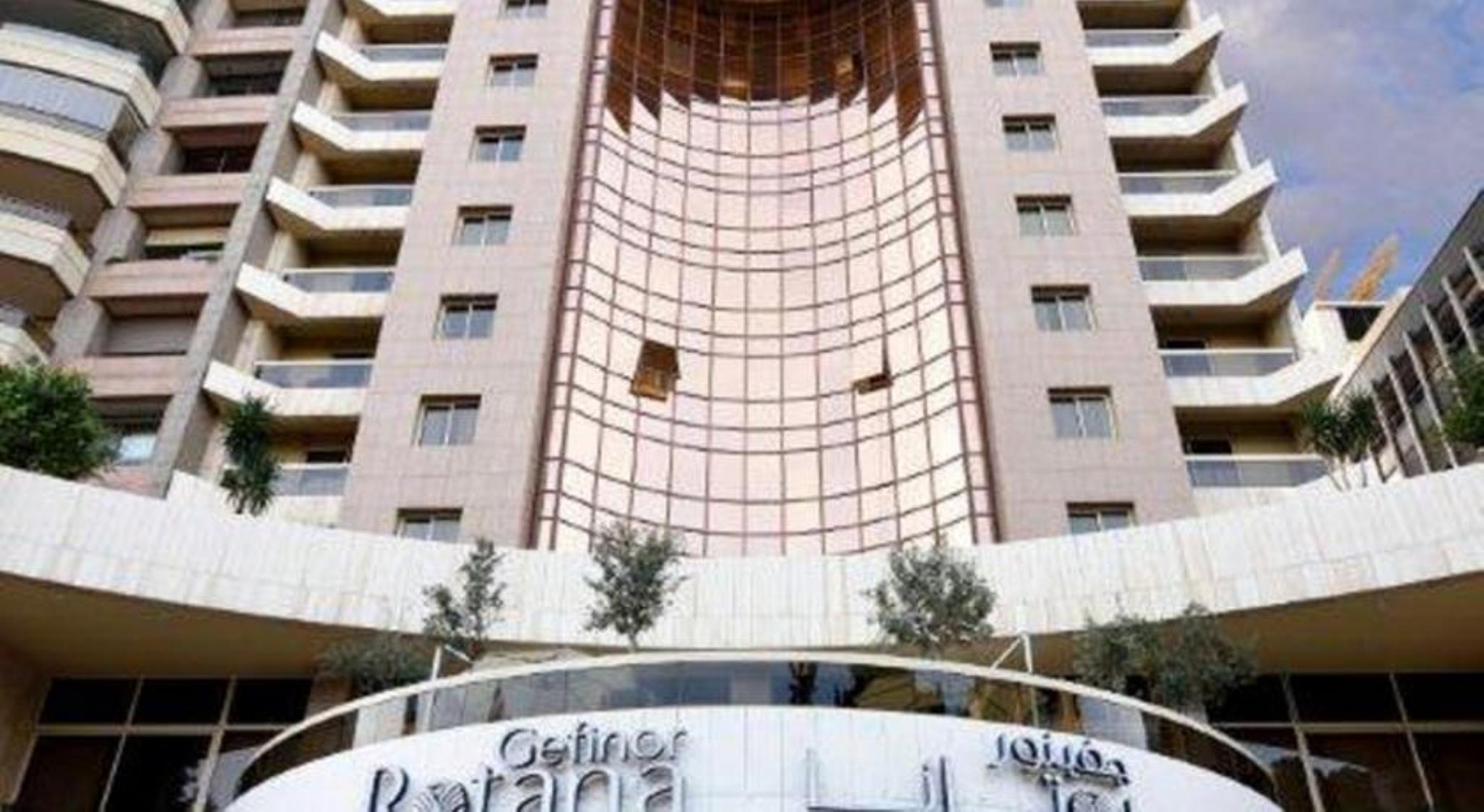 Gefinor Rotana - Beirut Hotel Buitenkant foto The hotel's entrance