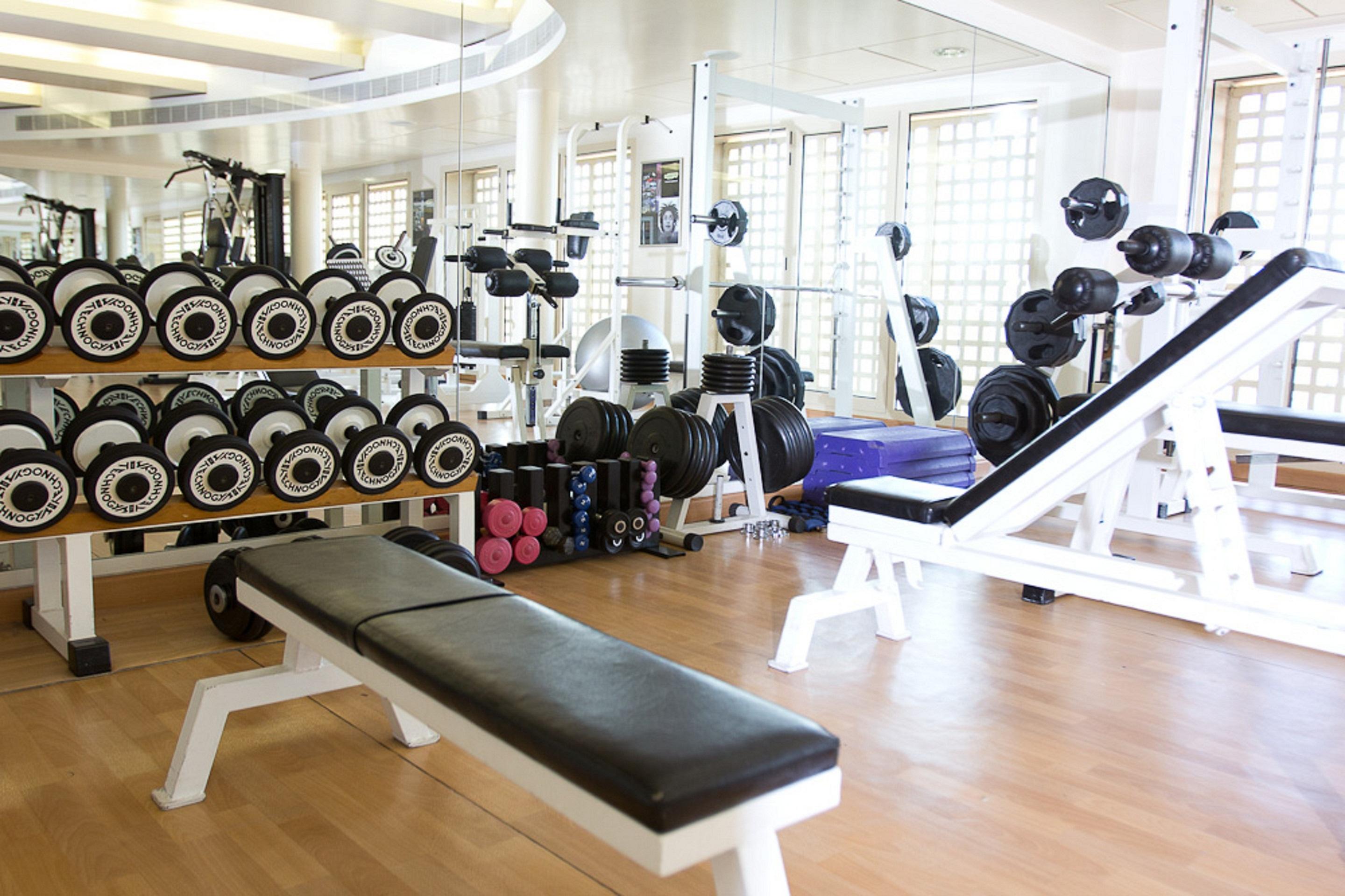 Gefinor Rotana - Beirut Hotel Buitenkant foto A typical gym