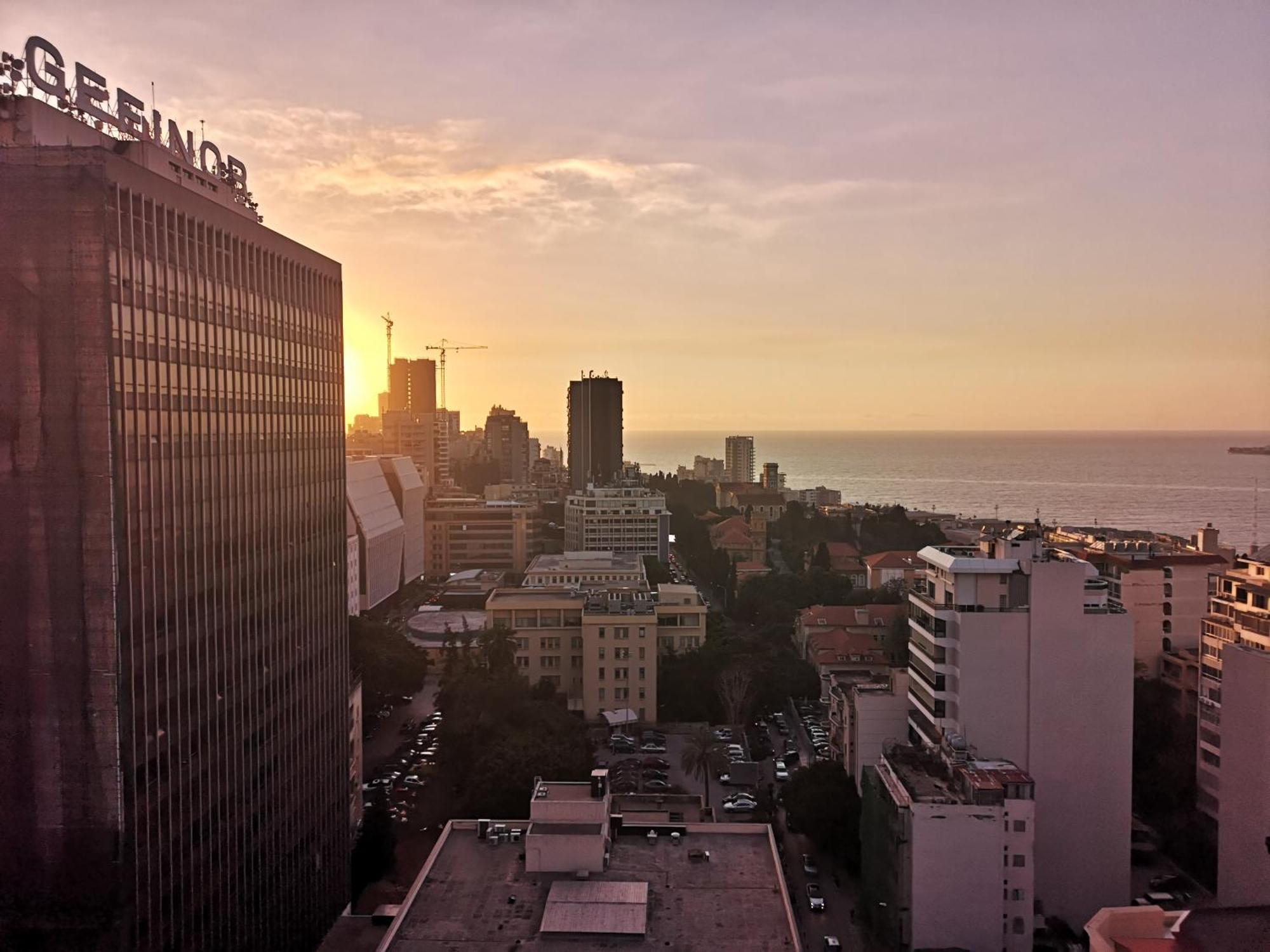 Gefinor Rotana - Beirut Hotel Buitenkant foto Tunis