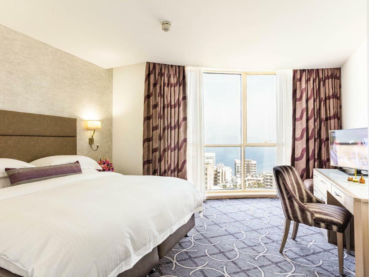 Gefinor Rotana - Beirut Hotel Buitenkant foto